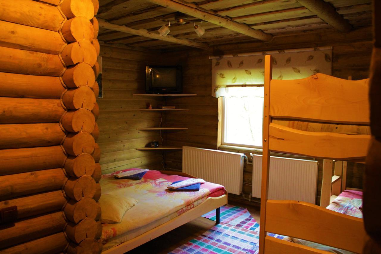 "Lian" Family Hotel & Restaurant Volosyanka  المظهر الخارجي الصورة